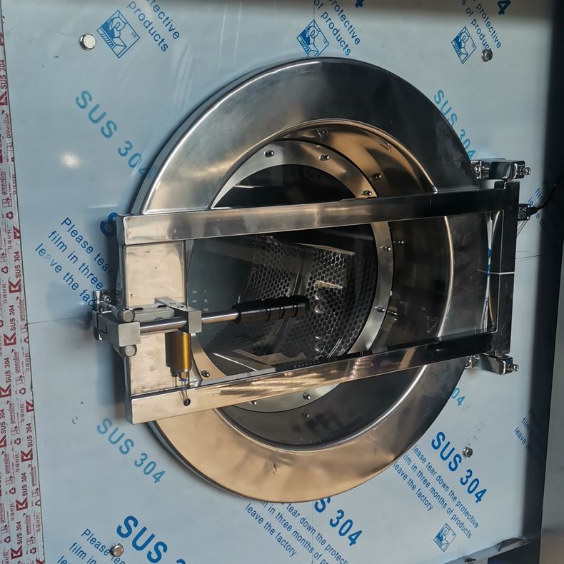 大型洗衣机外部